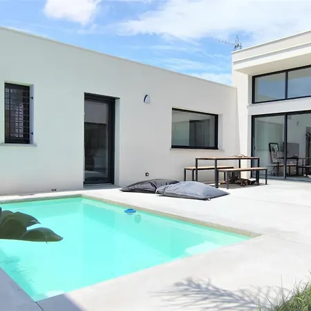 Oasis Blue Perpignan Canet Exterior photo